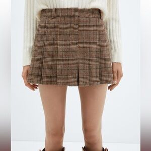 Houndstooth pleated skirt